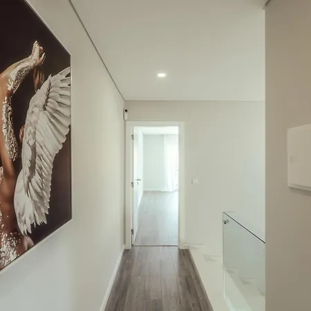 Moradia Familiar V4 Com Piscina Appartamento Fernão Ferro