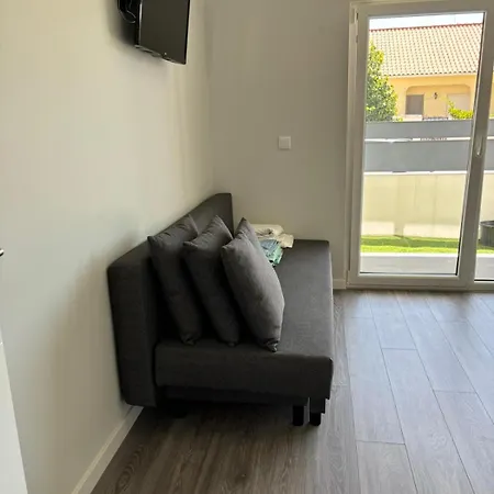 Moradia Familiar V4 Com Piscina Appartamento